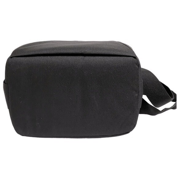 Lowepro Format 160 Camera Bag, Black - Picture 6 of 13